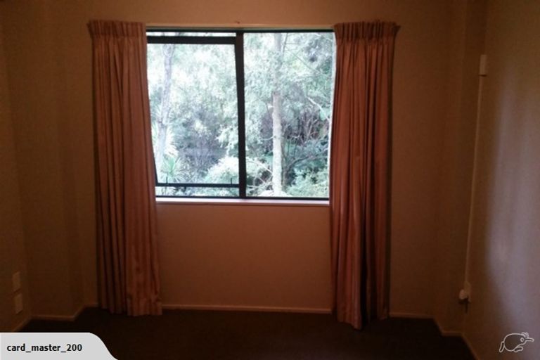 Photo of property in 16a Vonnell Place, Birkdale, Auckland, 0626