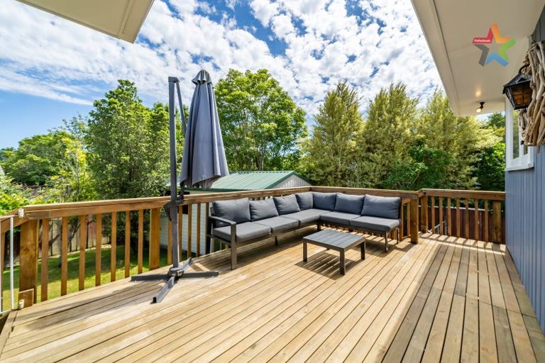 Photo of property in 54 Kairimu Street, Stokes Valley, Lower Hutt, 5019