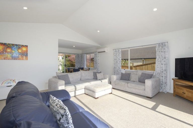 Photo of property in 16 Edwin Grove, Bethlehem, Tauranga, 3110