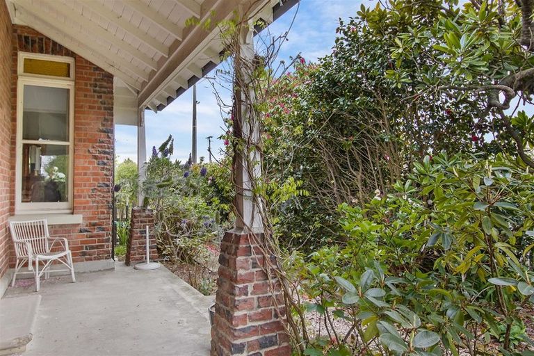 Photo of property in 90 Shearman Street, Waimate, 7924