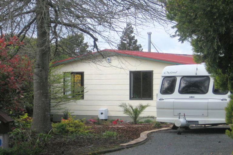 Photo of property in 15 Henare Place, Tihiotonga, Rotorua, 3015