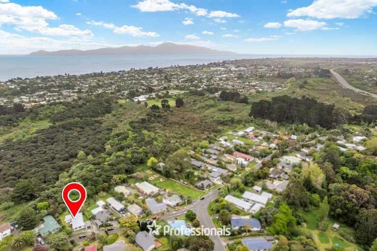 Photo of property in 8 Sydney Crescent, Raumati South, Paraparaumu, 5032