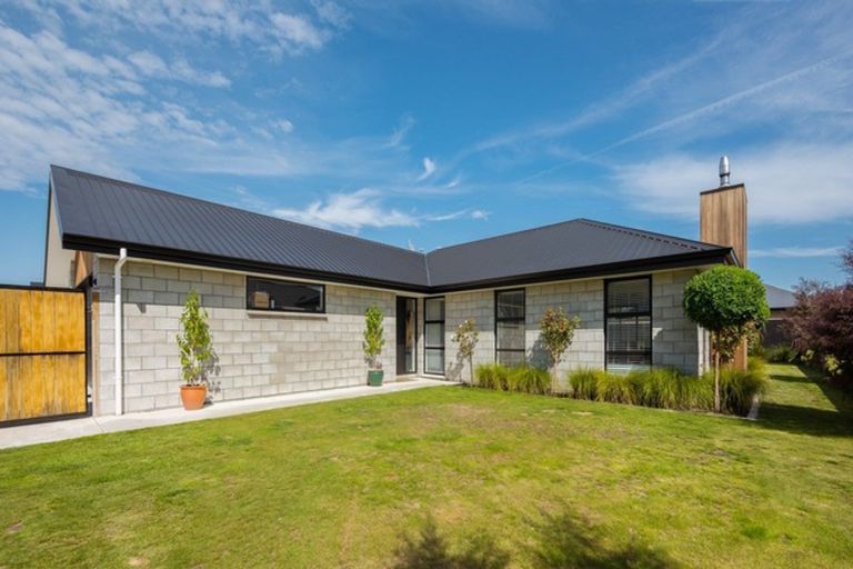 Photo of property in 28 Grigg Drive, Witherlea, Blenheim, 7201