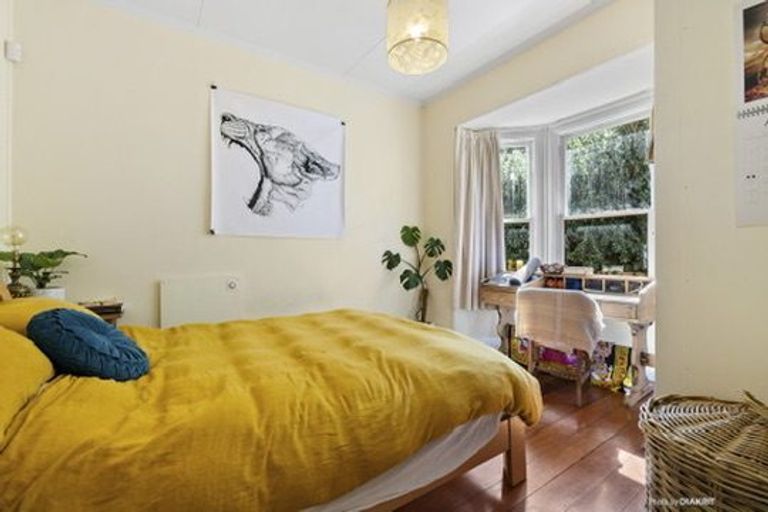 Photo of property in 65 Herald Street, Berhampore, Wellington, 6023