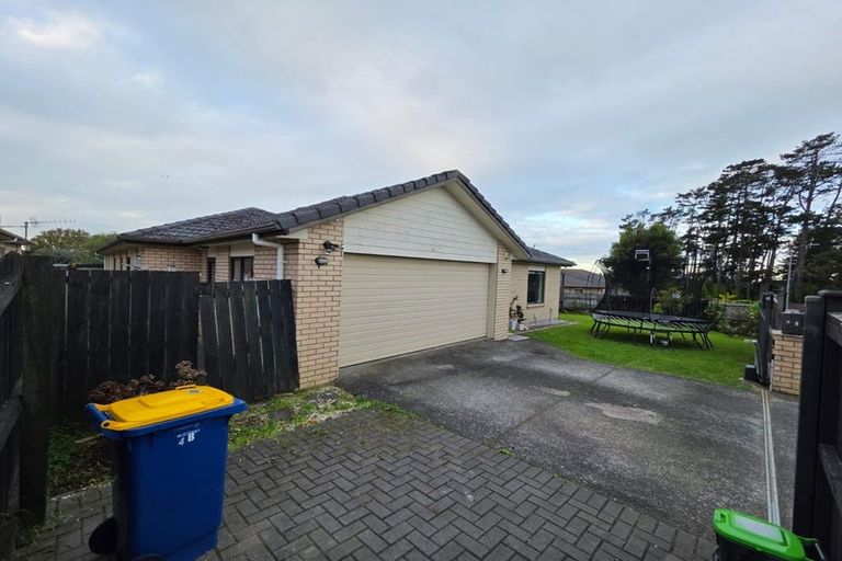 Photo of property in 4b Westglen Place, Ranui, Auckland, 0612