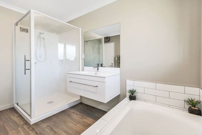 Photo of property in 13 Cressy Place, Darfield, 7510