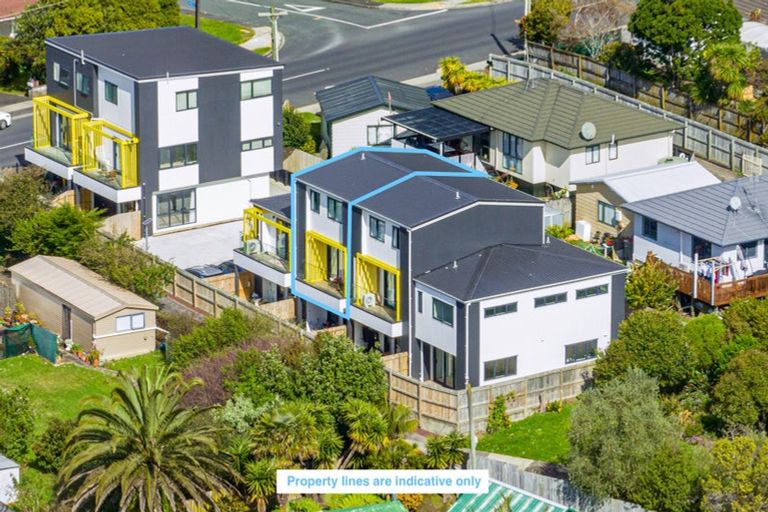 Photo of property in 6/43b Waimumu Road, Massey, Auckland, 0614