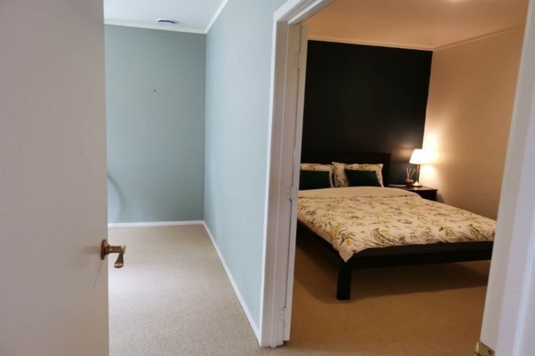 Photo of property in 86 Sartors Avenue, Browns Bay, Auckland, 0630