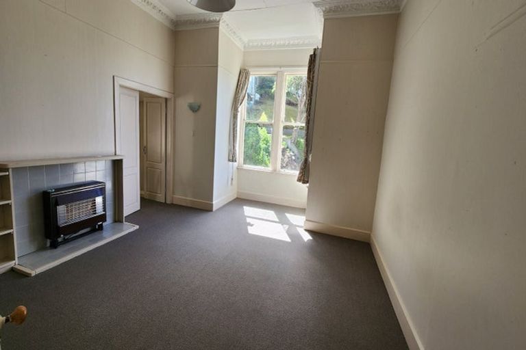 Photo of property in 23 Plunket Street, Kelburn, Wellington, 6012