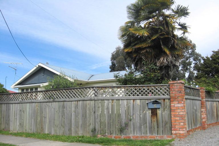 Photo of property in 6 Howick Road, Blenheim, 7201