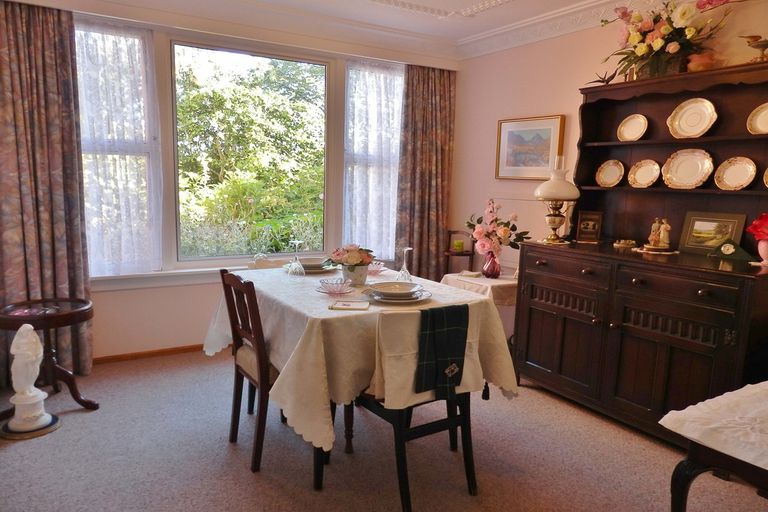 Photo of property in 82 Point Bush Road, Waimate, 7979