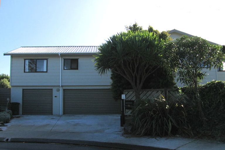 Photo of property in 76 Gordon Road, Plimmerton, Porirua, 5026