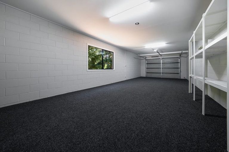 Photo of property in 168 Verbena Road, Birkdale, Auckland, 0626