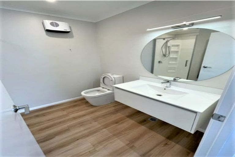 Photo of property in 4 Gloaming Lane, Wallaceville, Upper Hutt, 5018