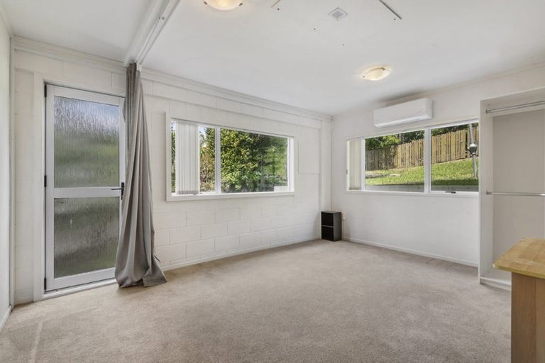 Photo of property in 25 Coromandel Crescent, Mairangi Bay, Auckland, 0630