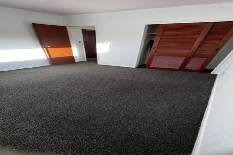 Photo of property in 2/11 Eagle Street, Karori, Wellington, 6012