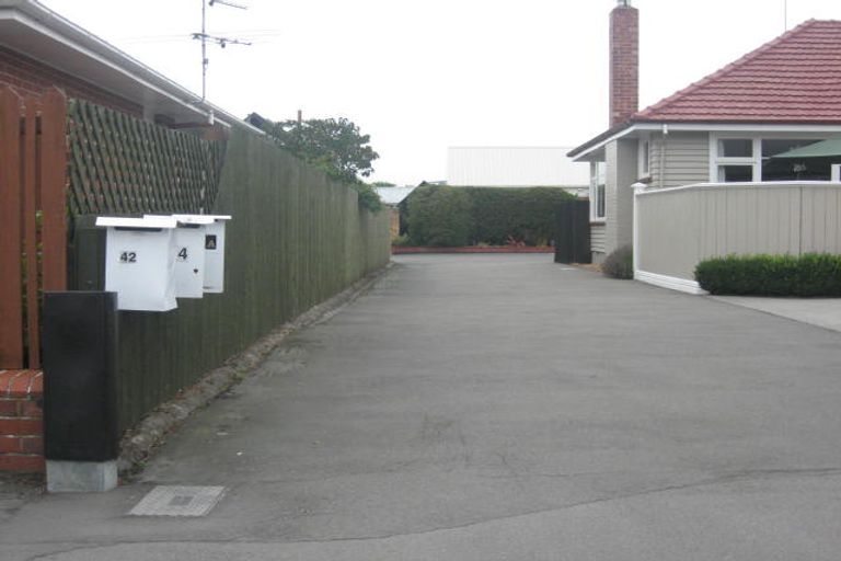 Photo of property in 2/44 Peer Street, Upper Riccarton, Christchurch, 8041