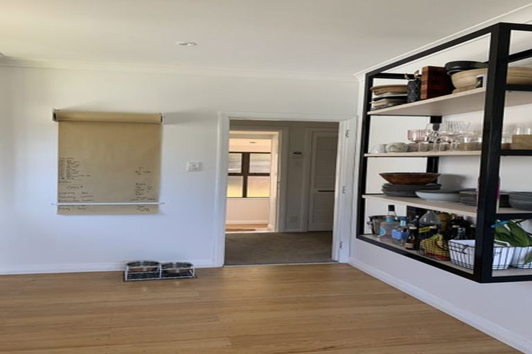 Photo of property in 14 Leveson Street, Strathmore Park, Wellington, 6022