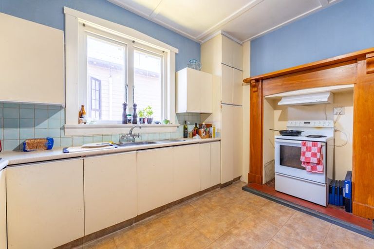 Photo of property in 272 Church Street, West End, Timaru, 7910