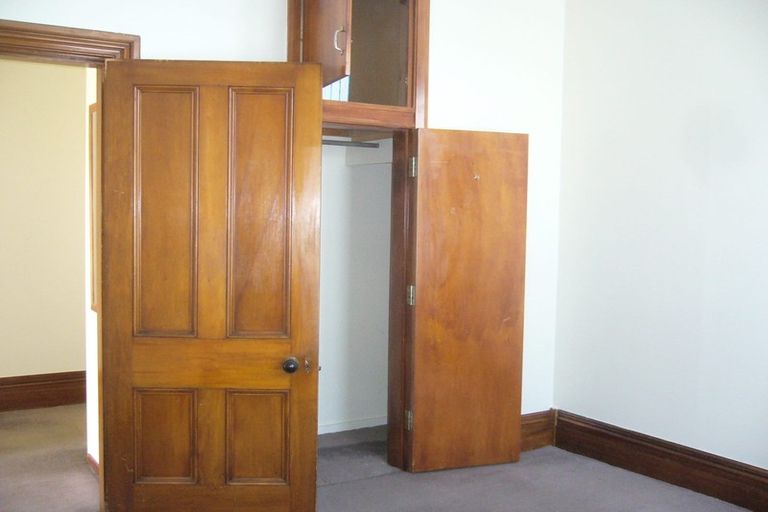 Photo of property in 16-18 Levy Street, Mount Victoria, Wellington, 6011