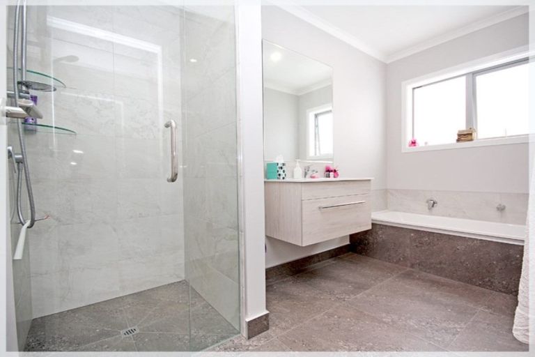 Photo of property in 26 Forbes Road, Foxton Beach, Foxton, 4815