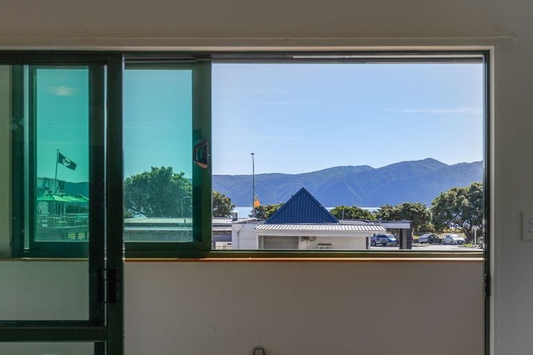 Photo of property in 1e/25 Maclean Street, Paraparaumu Beach, Paraparaumu, 5032
