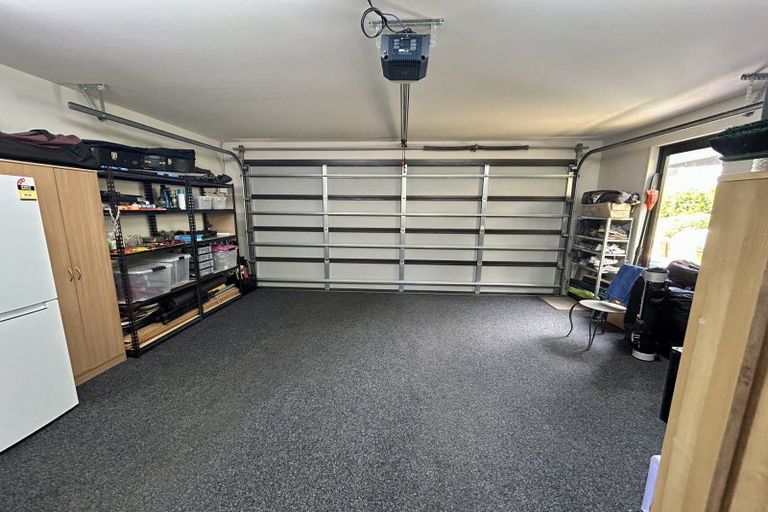 Photo of property in 4 Bovett Place, Wanaka, 9305