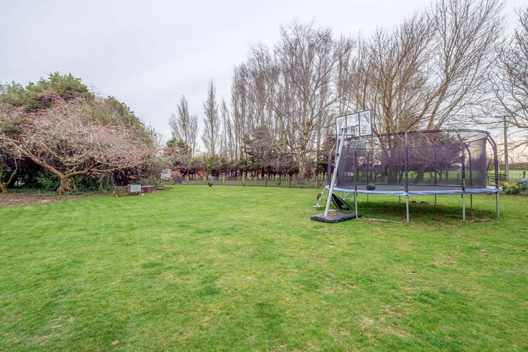 Photo of property in 58 Winton Wreys Bush Highway, Winton, 9783