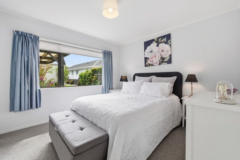 Photo of property in 38 Ngatai Road, Otumoetai, Tauranga, 3110