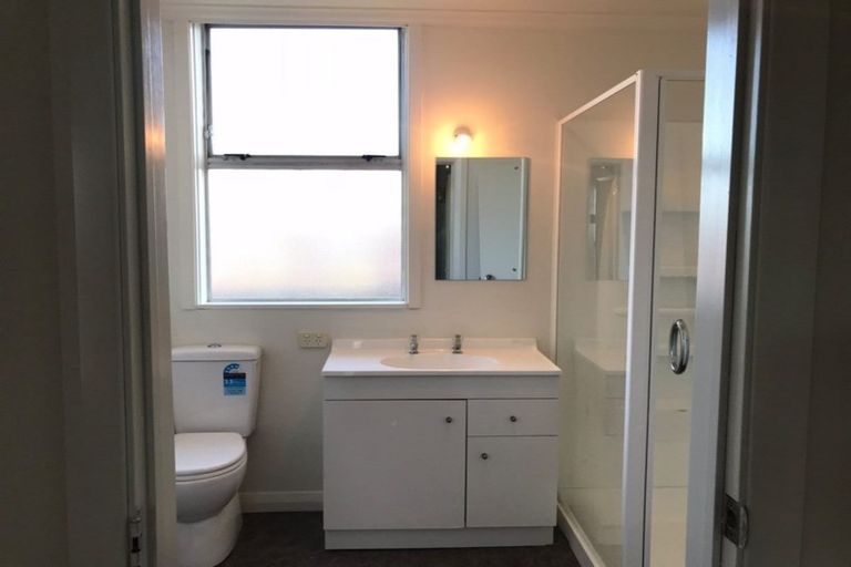 Photo of property in 140a Macandrew Road, South Dunedin, Dunedin, 9012