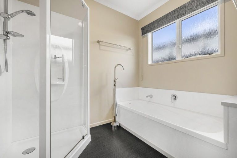 Photo of property in 25 Manukau Road, Raglan, 3225