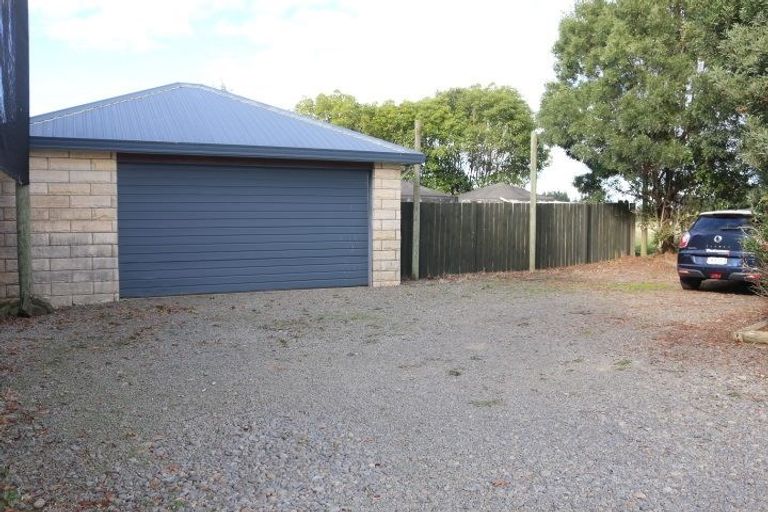 Photo of property in 27 Te Rakehou Road, Feilding, 4775