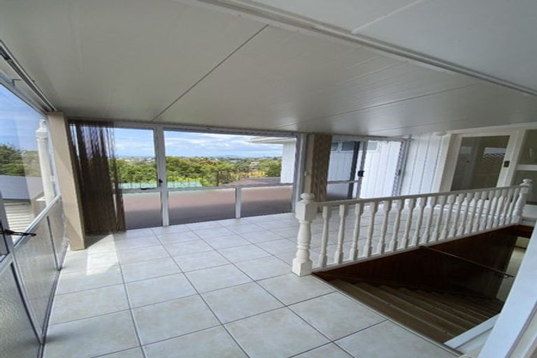 Photo of property in 743 East Coast Road, Browns Bay, Auckland, 0630