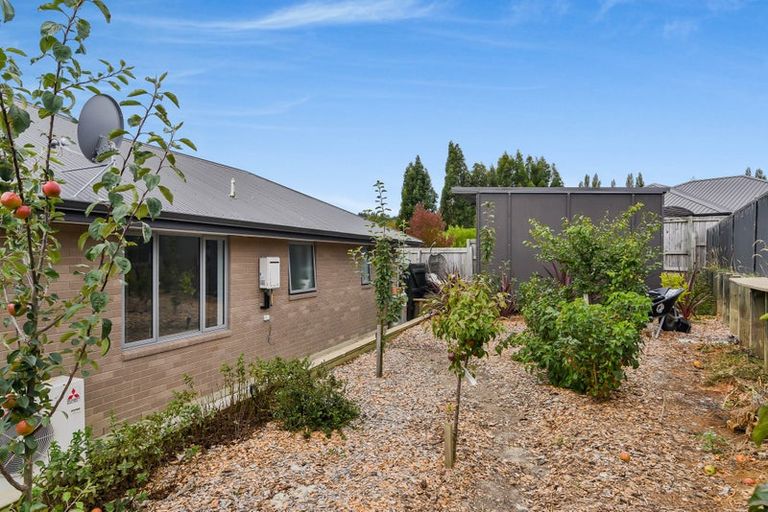 Photo of property in 69 Grandvista Drive, Green Island, Dunedin, 9018