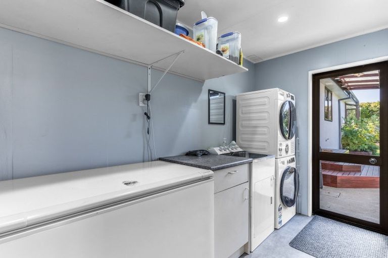 Photo of property in 335 Egerton Road, Winton, 9782