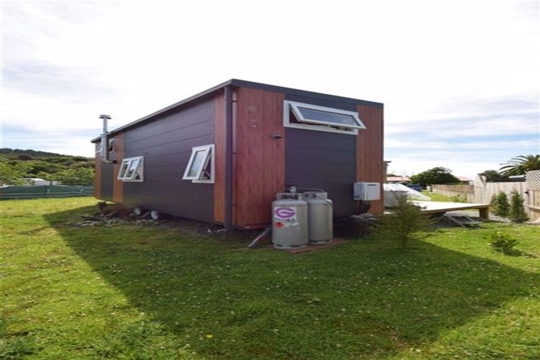 Photo of property in 15 Aylmer Street, Ross, 7812