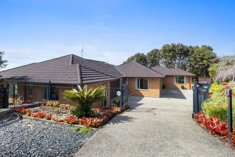Photo of property in 19b Kowhai Road, Wainui, Silverdale, 0992