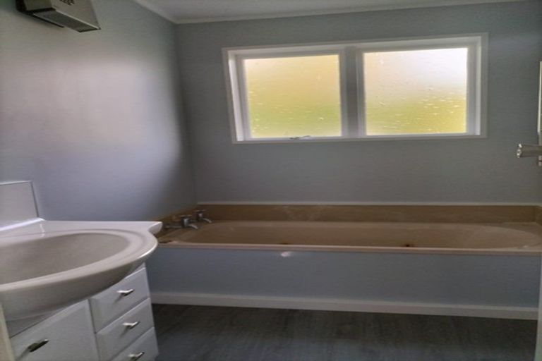 Photo of property in 5a Martin Road, Paraparaumu Beach, Paraparaumu, 5032