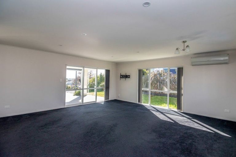 Photo of property in 24 Ohinemuri Place, Paeroa, 3600