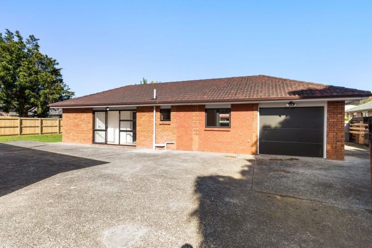 Photo of property in 9 Snell Avenue, Papakura, 2110