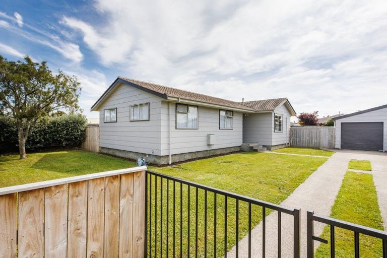 Photo of property in 25 Chelmarsh Place, Highbury, Palmerston North, 4412