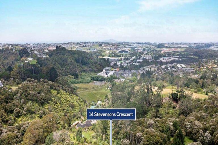 Photo of property in 14 Stevensons Crescent, Albany Heights, Albany, 0793