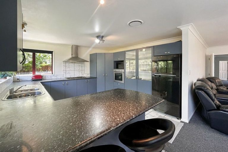 Photo of property in 10 Branigan Parade, Kelvin Grove, Palmerston North, 4414