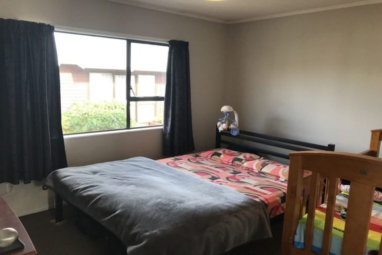 Photo of property in 21 Trafalgar Street, Johnsonville, Wellington, 6037