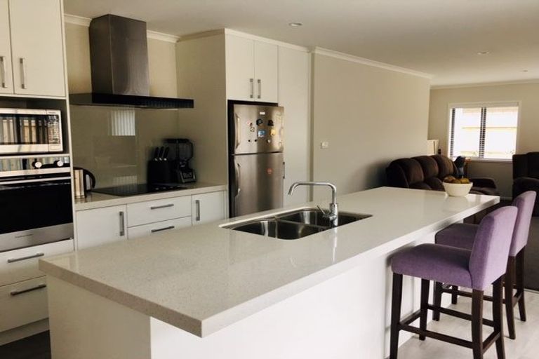 Photo of property in 3 Hoiho Place, Papamoa, 3118