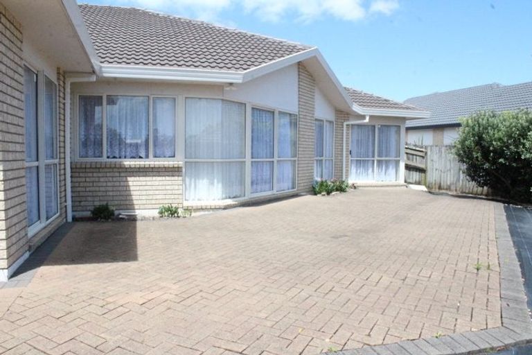 Photo of property in 26 Ballycullanie Place, Dannemora, Auckland, 2016