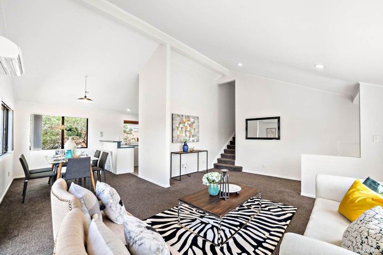 Photo of property in 7a Waratah Street, Birkenhead, Auckland, 0626