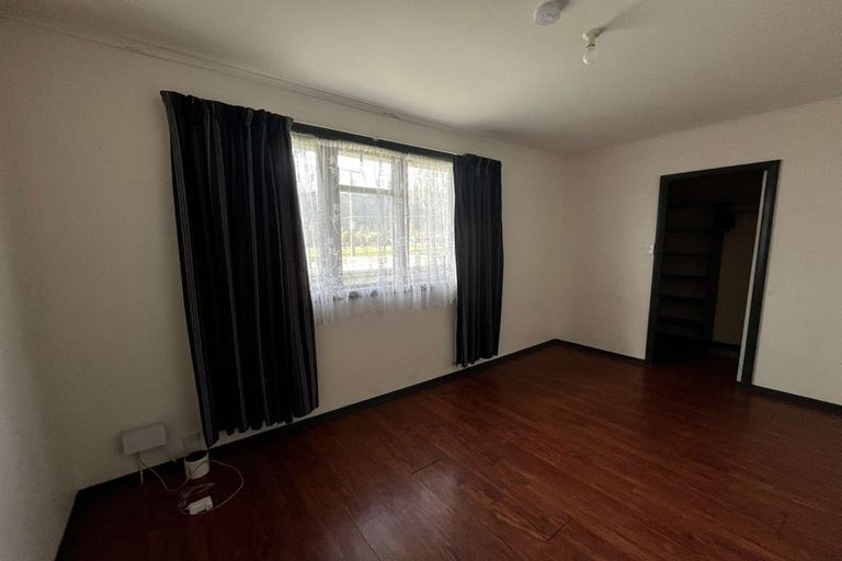 Photo of property in 4-6 Speedy Street, Stokes Valley, Lower Hutt, 5019