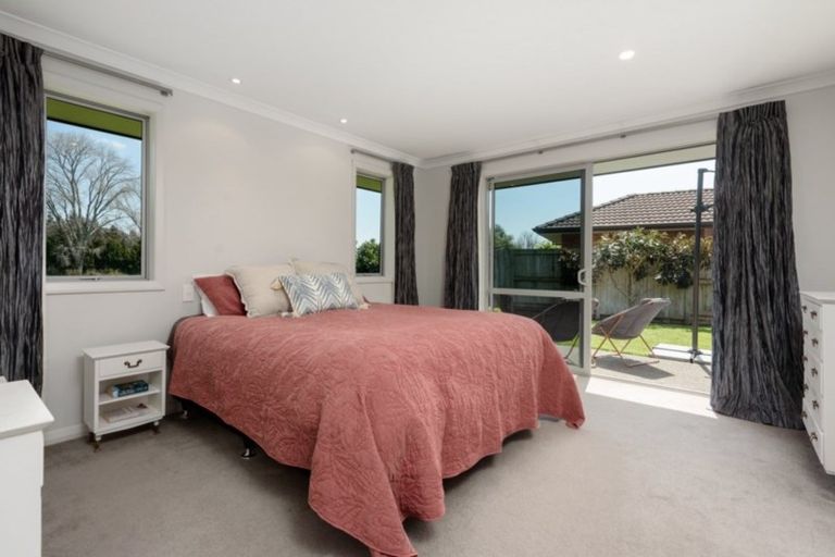 Photo of property in 4 Falcon Drive, Welcome Bay, Tauranga, 3112