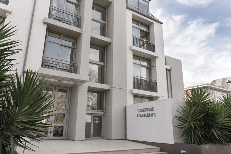 Photo of property in 21/41 Cambridge Terrace, Christchurch Central, Christchurch, 8013